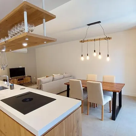 Novo Apartment *